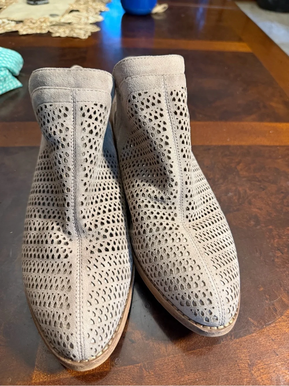 Vince Camuto Men's Perforated Suede Chukka Boots in Taupe